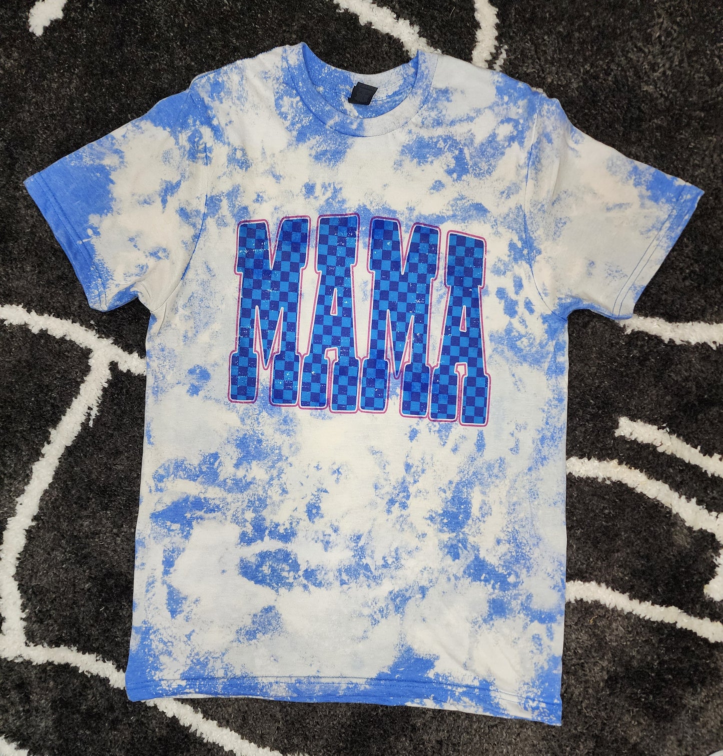 Bleached T-shirt Mama