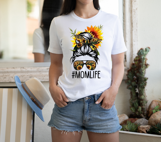 Short sleeve t-shirt Mom Life Sunflowers